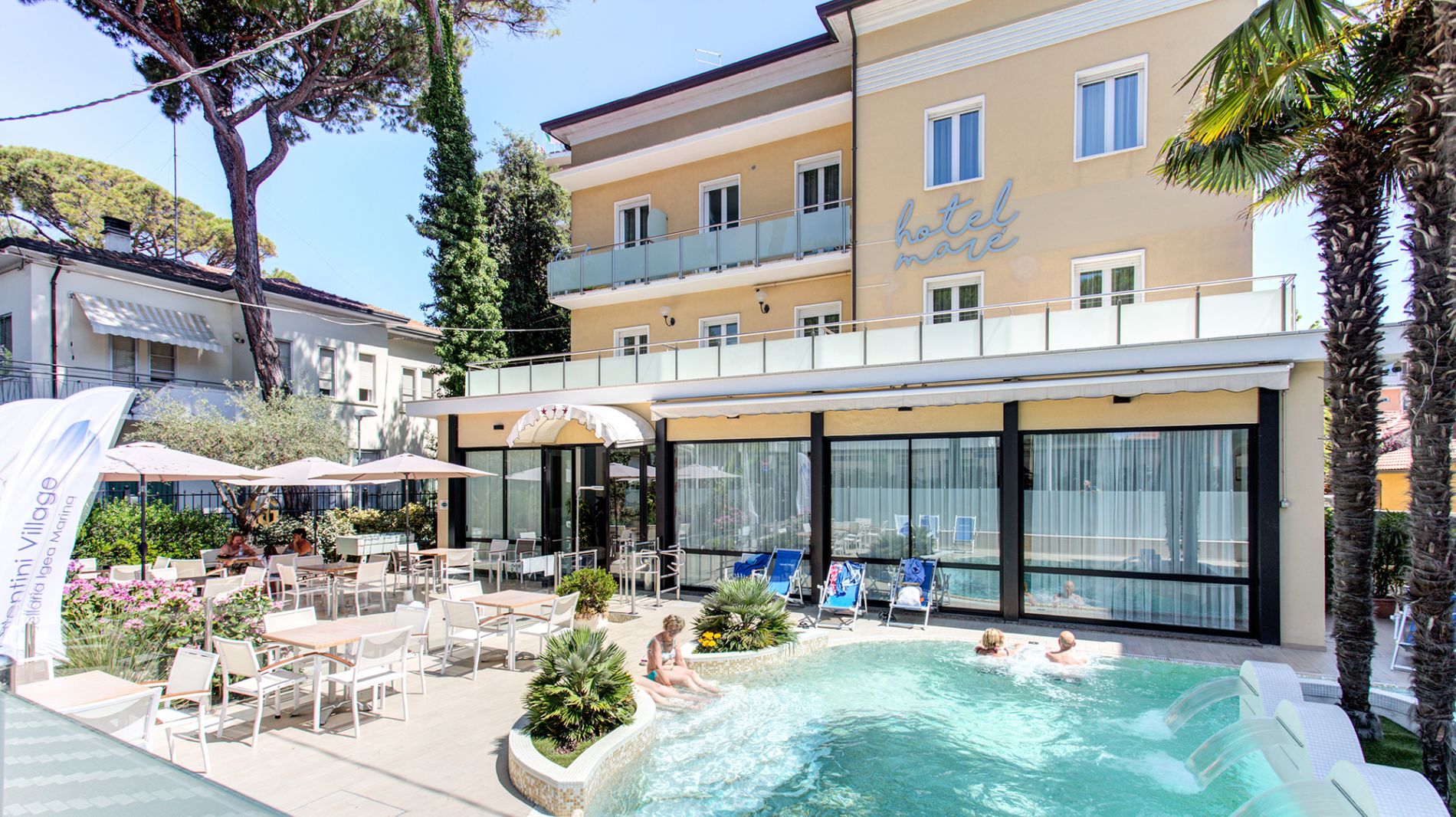 Hotel Con Piscina Riscaldata A Bellaria Igea Marina Hotel Maré